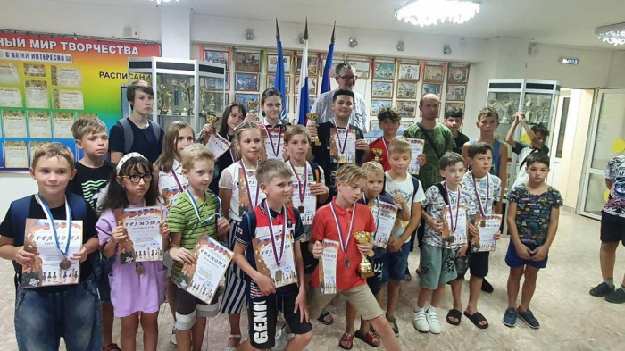 Турнир по шахматам